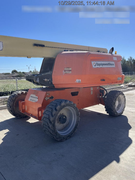 2019 JLG 660SJ
