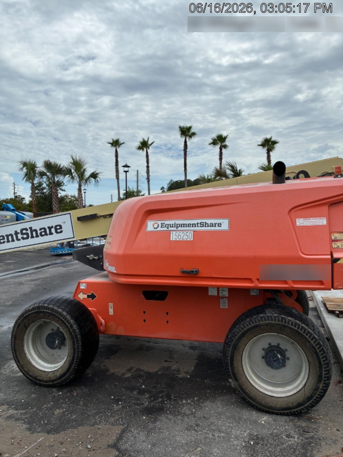 2021 JLG 660SJ