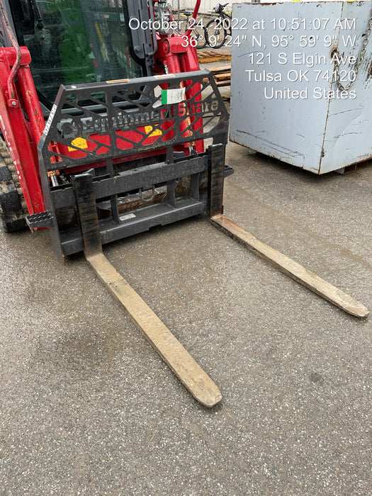 2022 PALADIN 48" Pallet Forks - Paladin