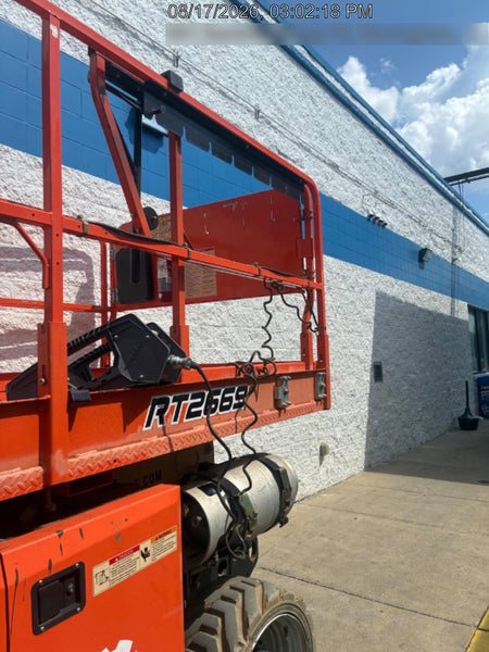 2022 JLG RT2669