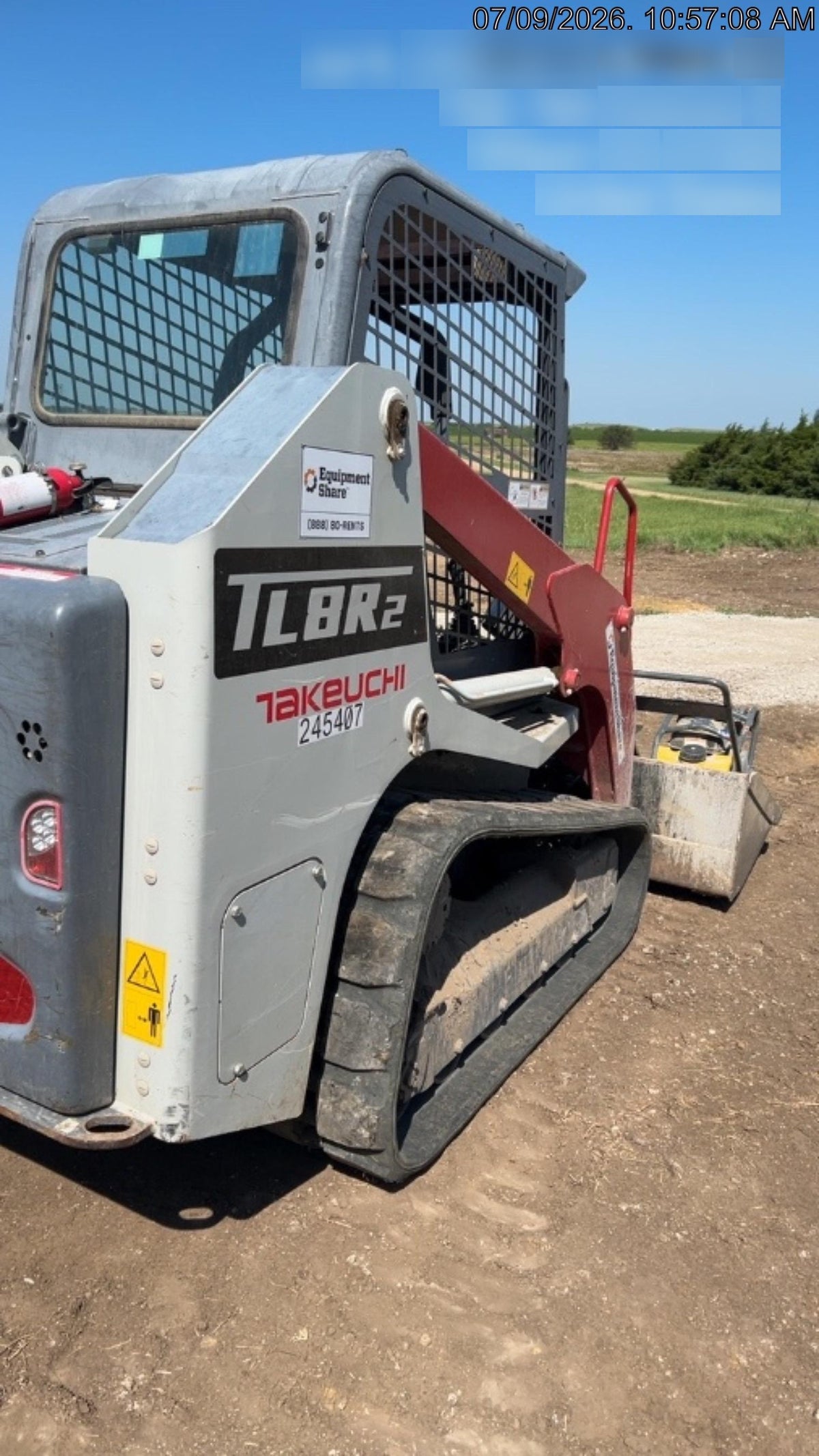 2022 TAKEUCHI TL8R2-R