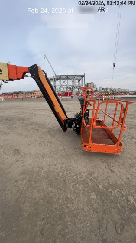 2023 JLG 860SJ