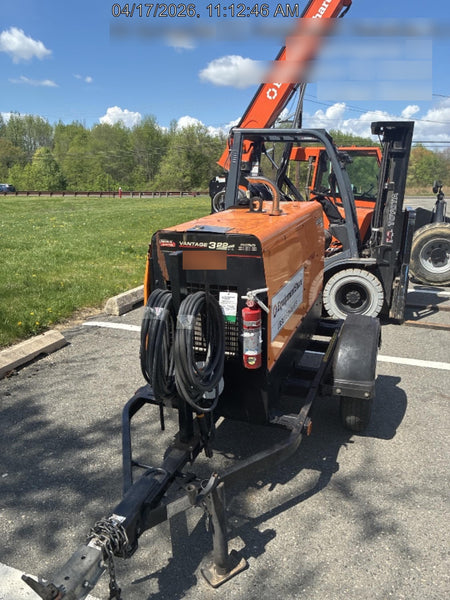 2021 Lincoln Electric Vantage 322 Vantage 322 Ready Pak 3 w/ Decals, ORANGE (includes trailer, cable rack, fender light kit) NO Telematics