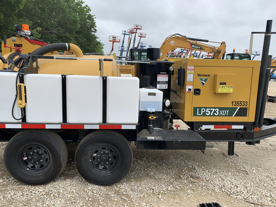 2021 VAC-TRON LP573XDT