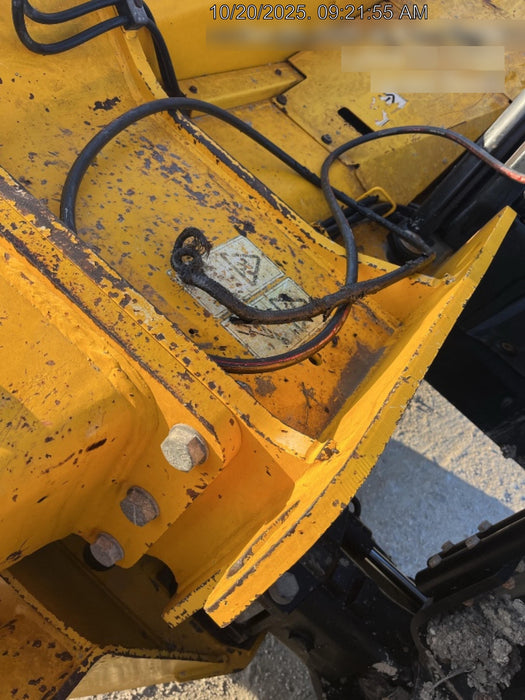 2019 JCB 510-56 74 HP w/CAB/HVAC, Beacon, Worklights, Aux Hydraulics, Solid Tires 66" Carriage/60" Forks