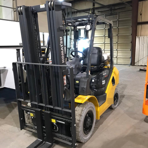 2018 KOMATSU FG25HT-16