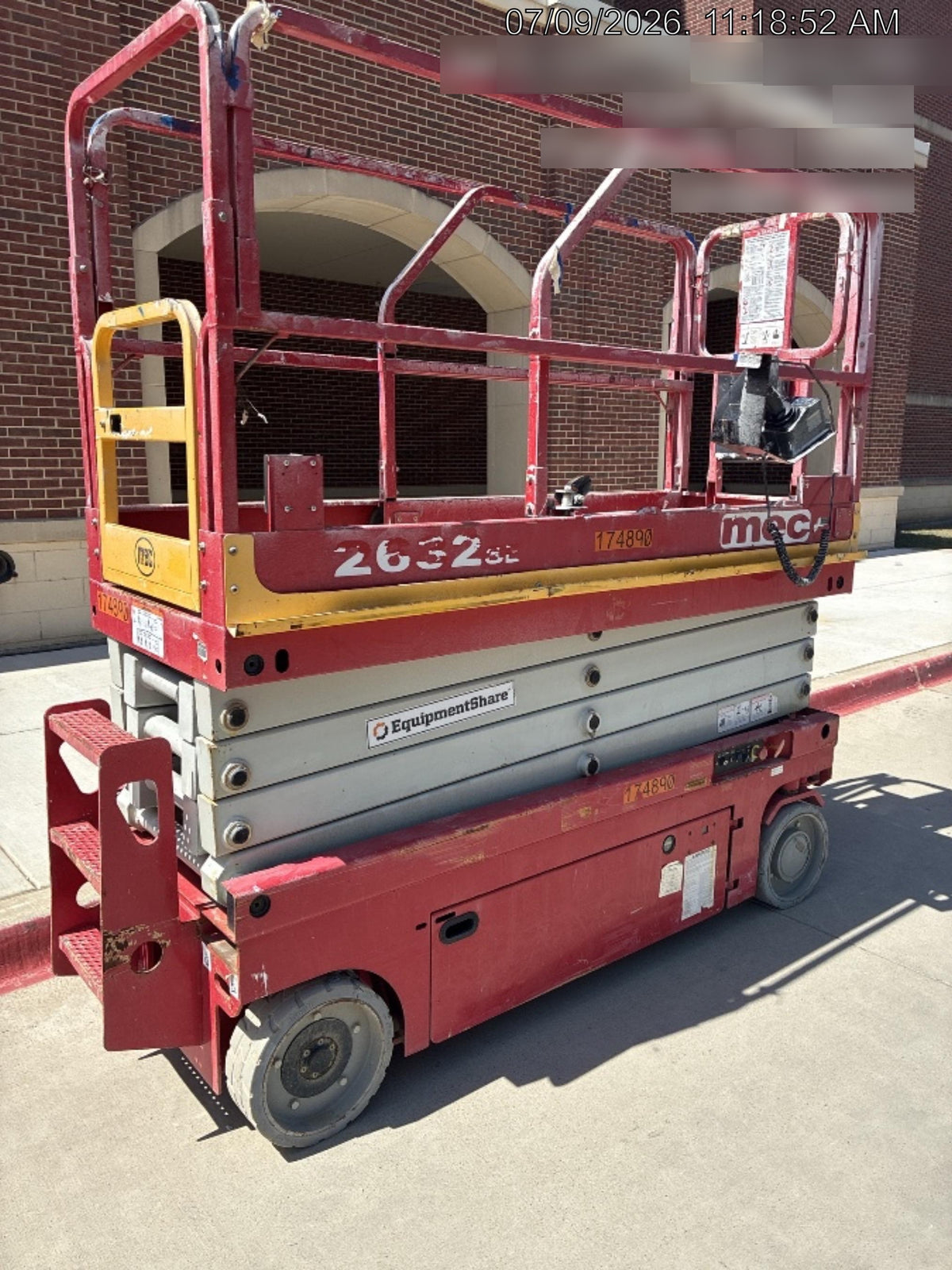 2021 MEC 2632SE