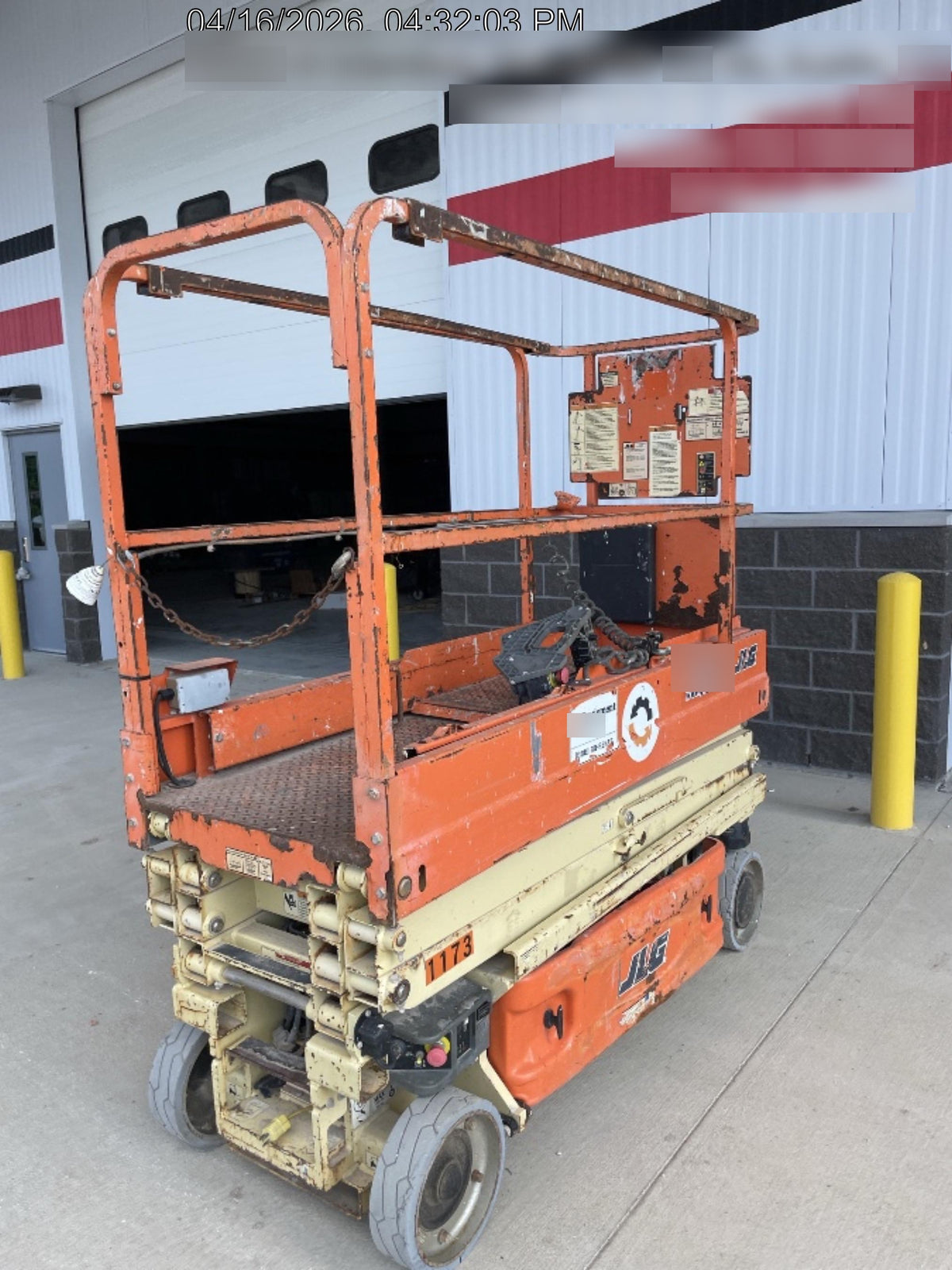 2016 JLG 1930ES