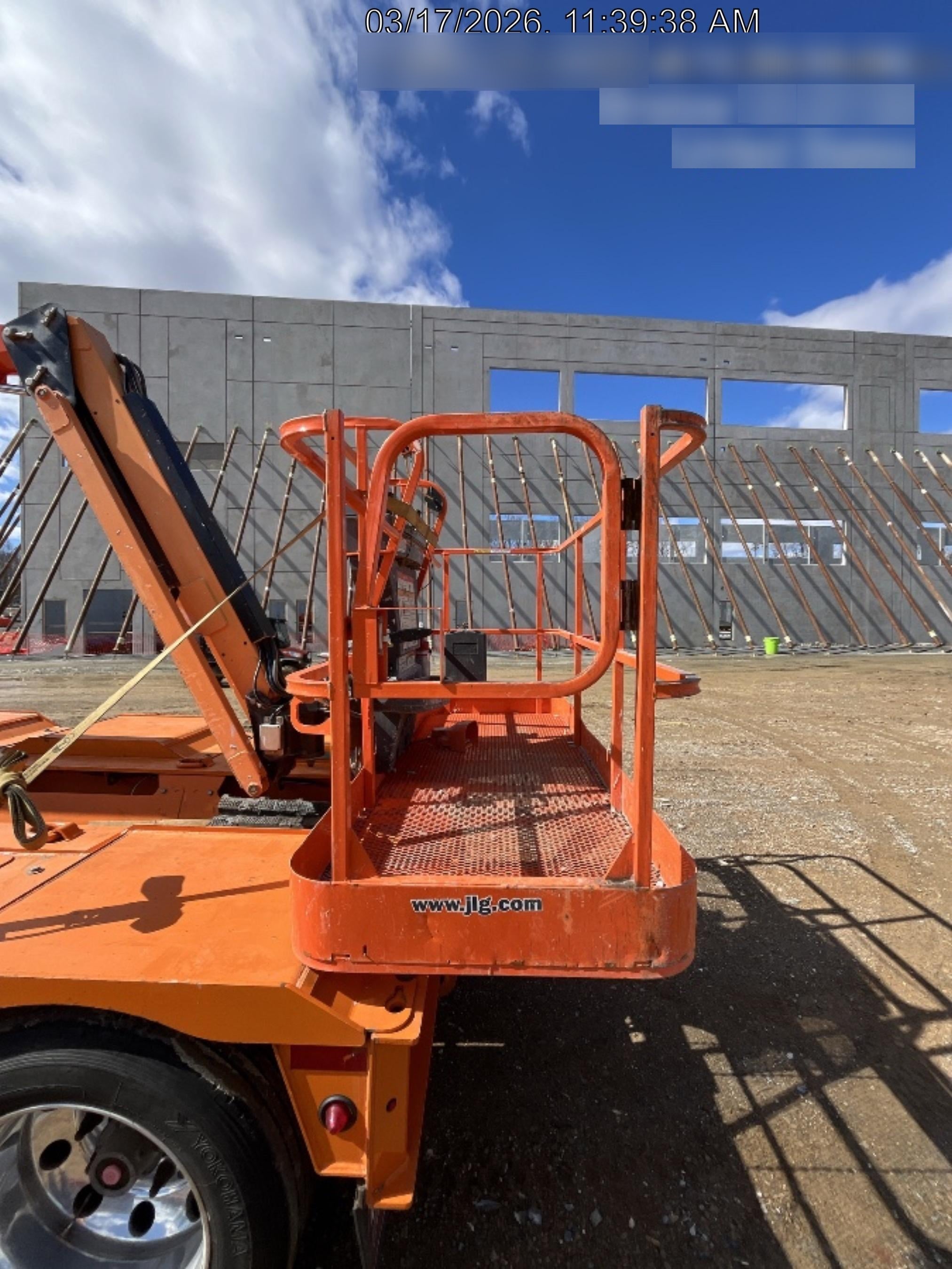 2022 JLG 860SJ