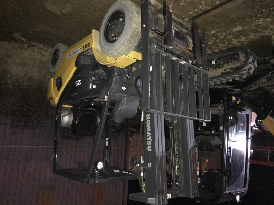 2018 KOMATSU FG25HT-16