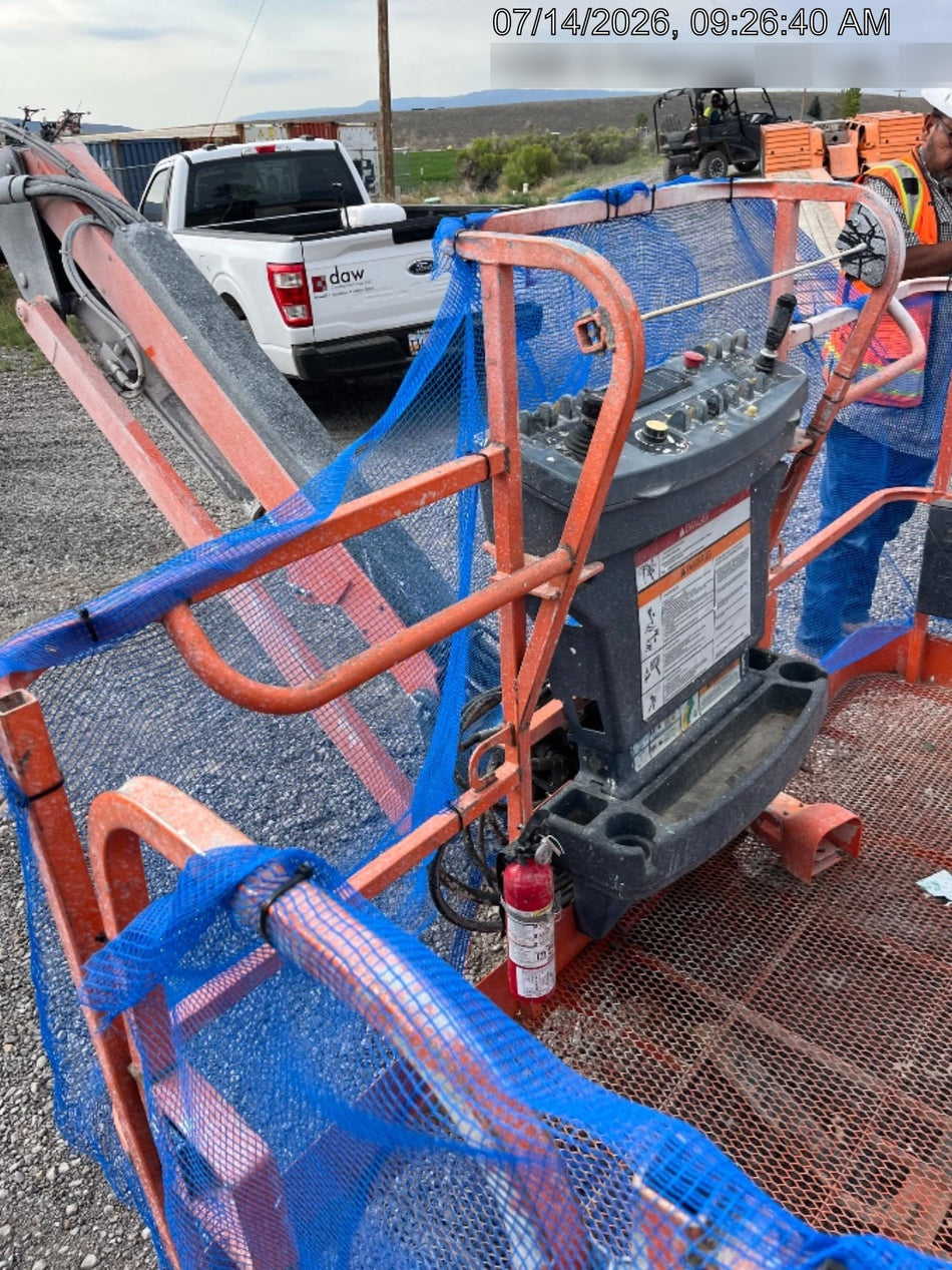 2022 JLG 660SJ