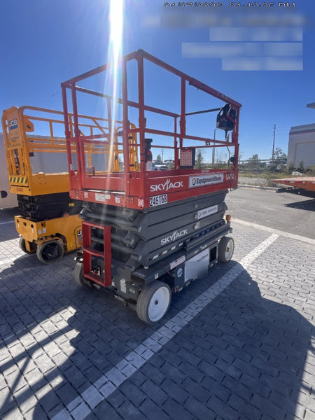 2022 SKYJACK SJ4732