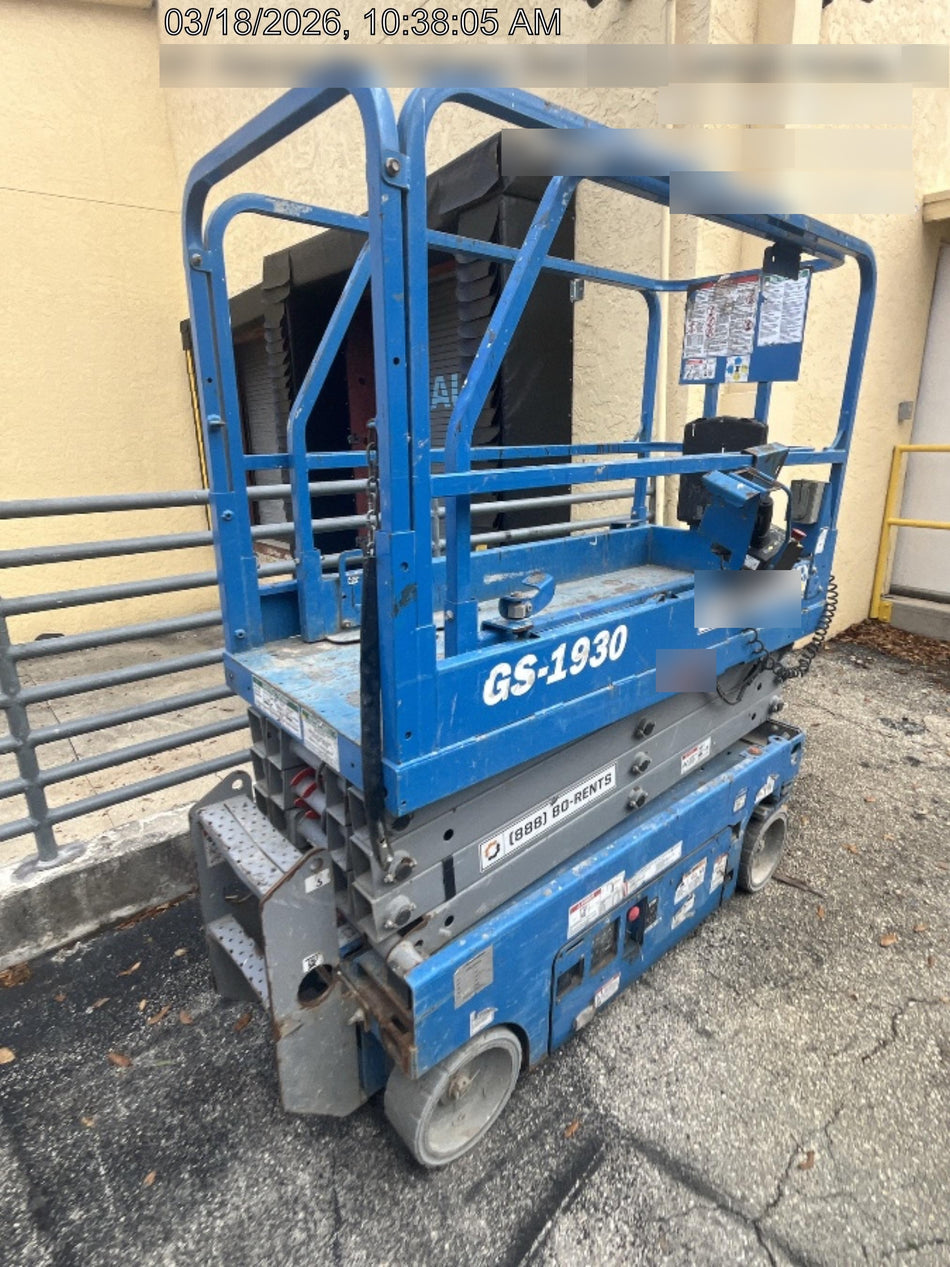 2020 Genie GS-1930 Fixed rails with chain entry gate - Pre A92.20