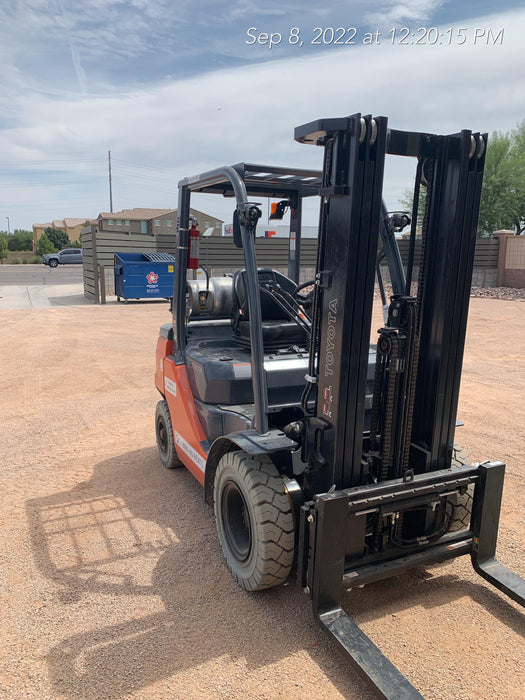 2022 TOYOTA 50-8FGU25