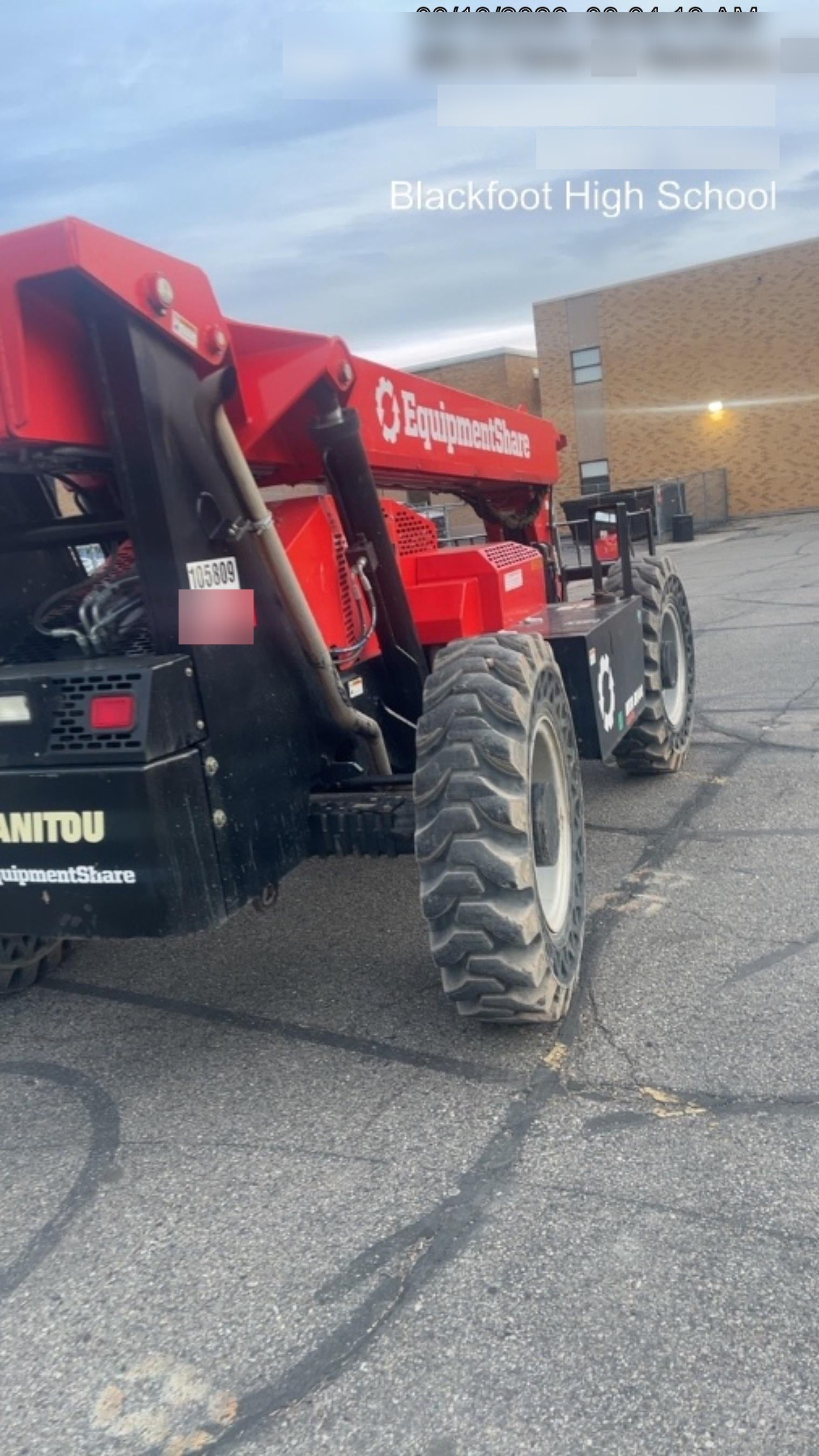 2020 MANITOU MTA8044