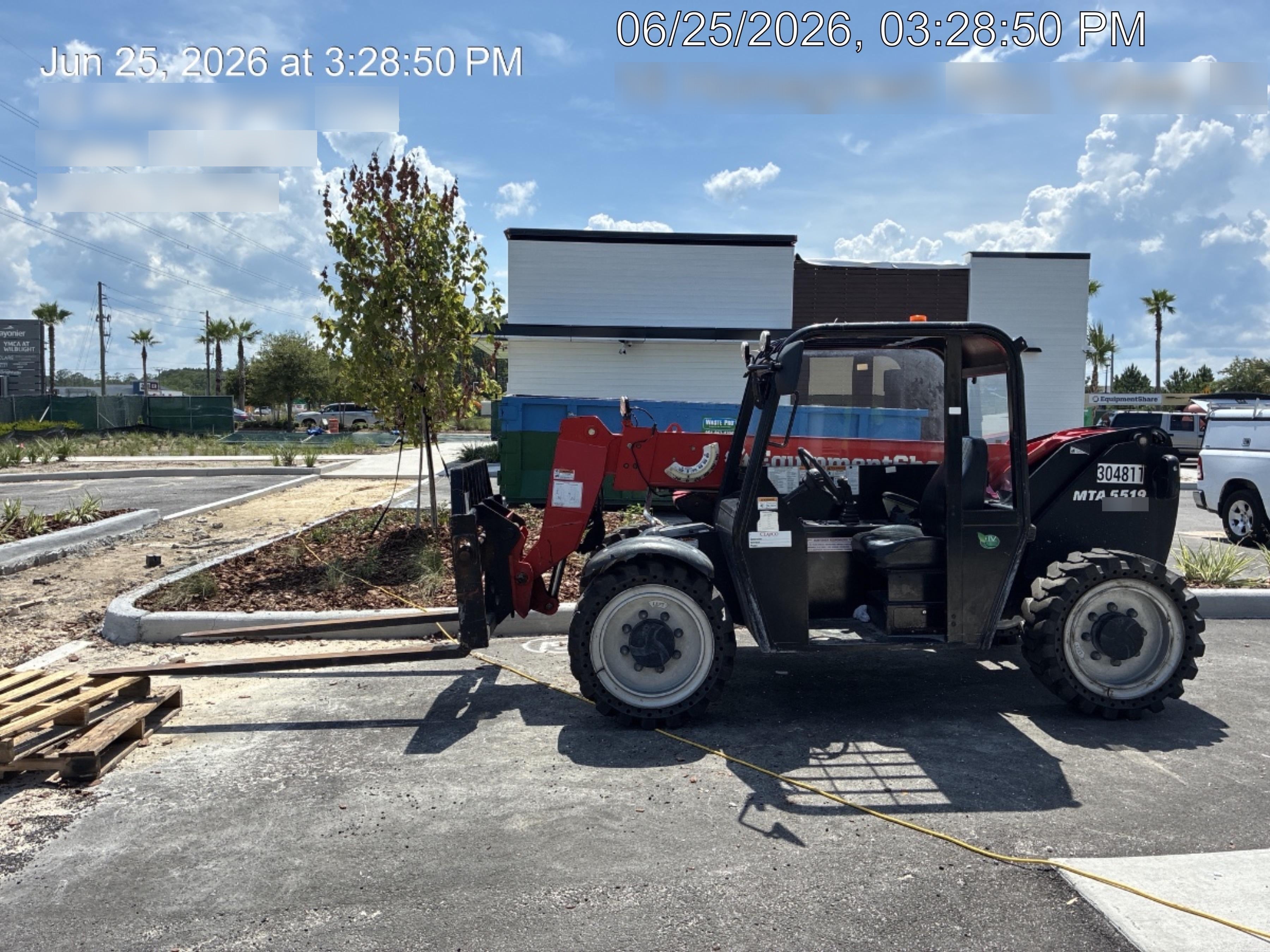 2023 MANITOU MTA5519