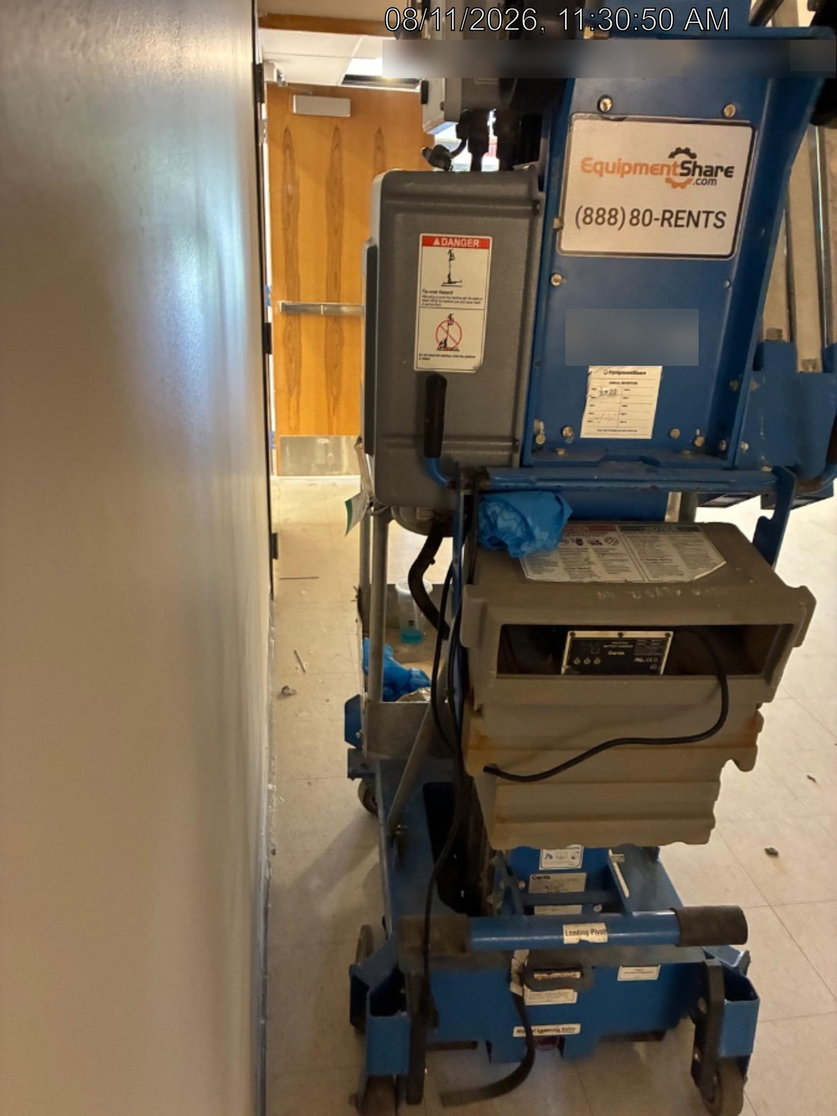 2018 GENIE AWP-30S