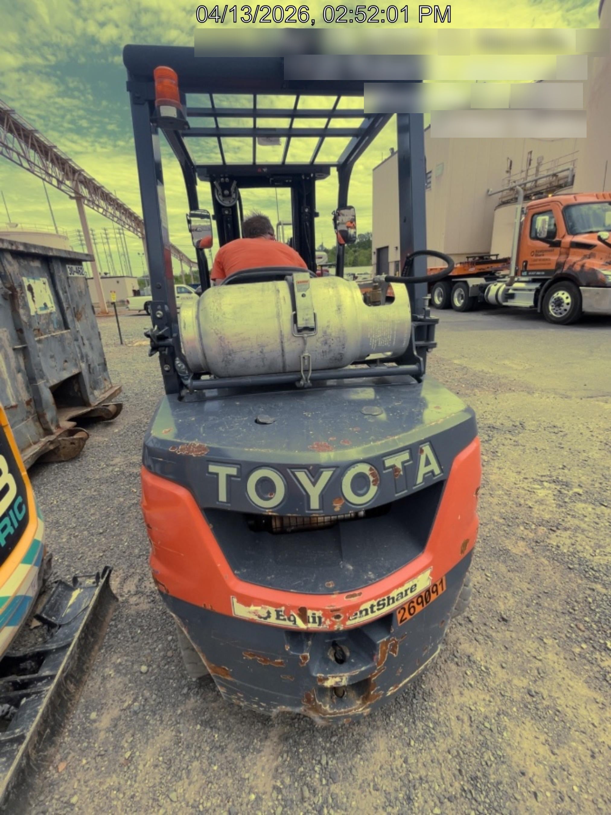 2022 TOYOTA 50-8FGU25