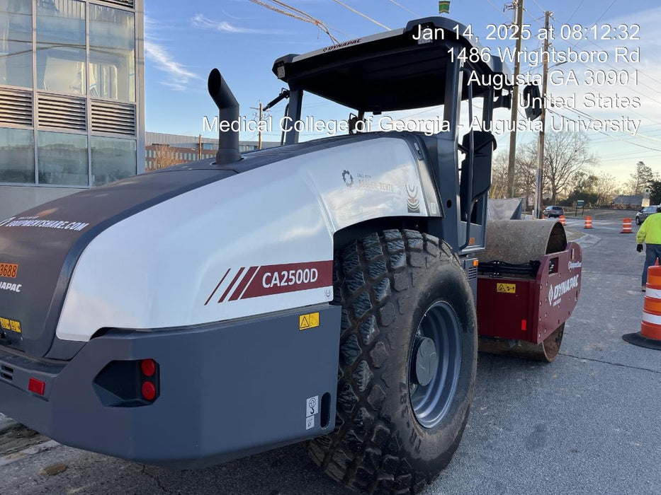 2024 DYNAPAC CA2500D