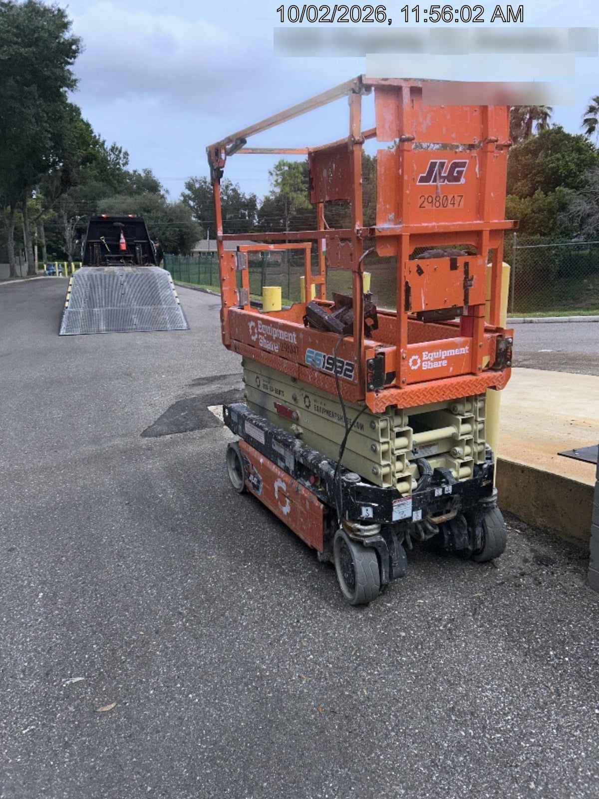 2023 JLG ES1932