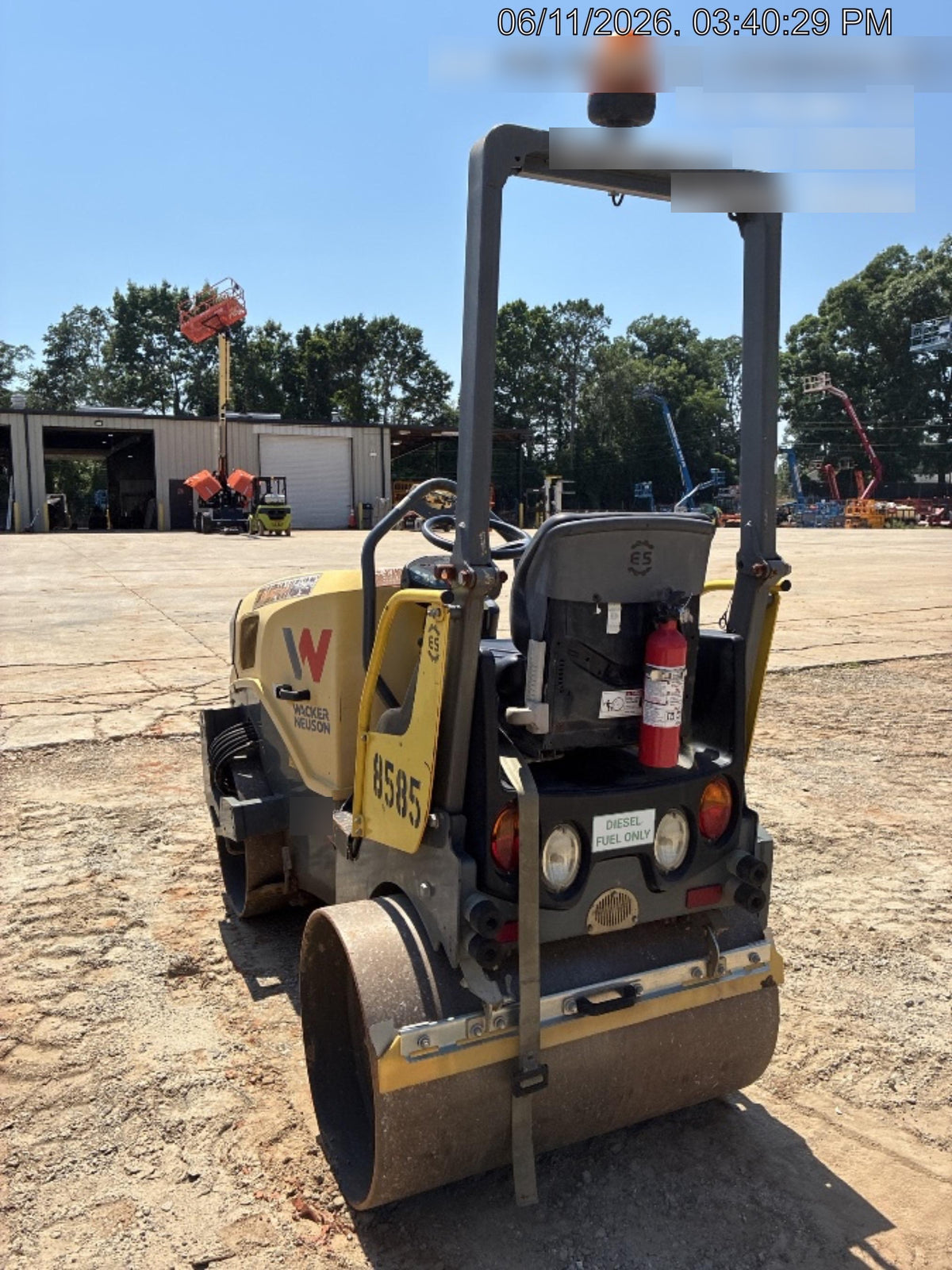 2017 WACKER NEUSON RD18