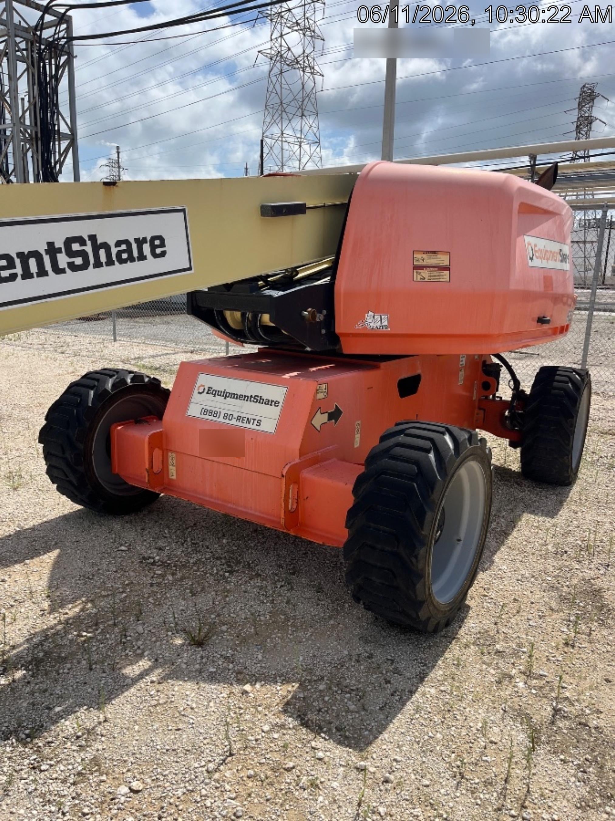 2019 JLG 660SJ