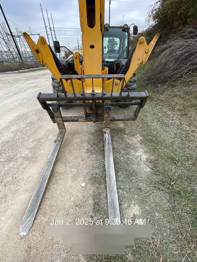 2020 JCB 512-56