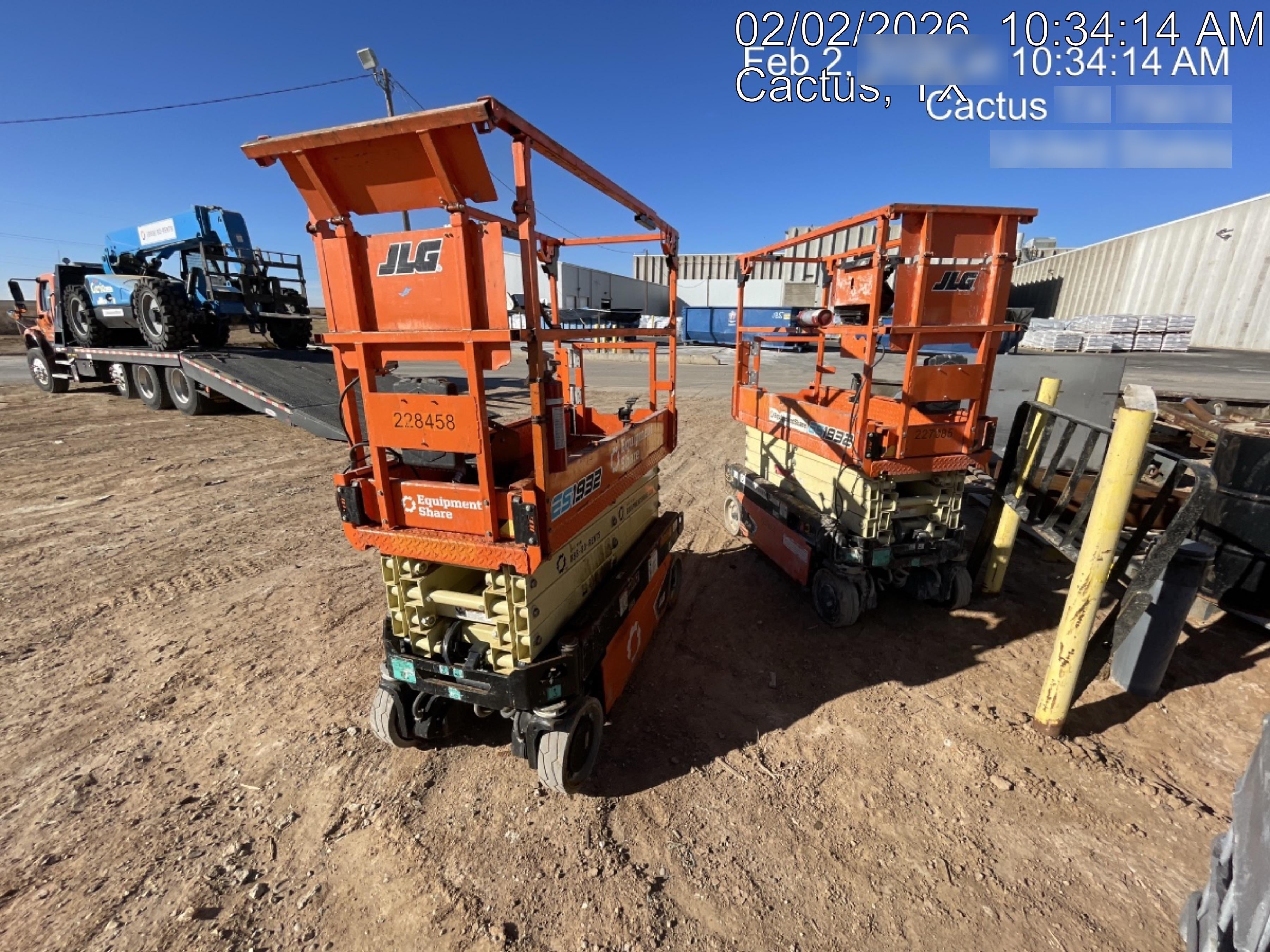 2022 JLG ES1932