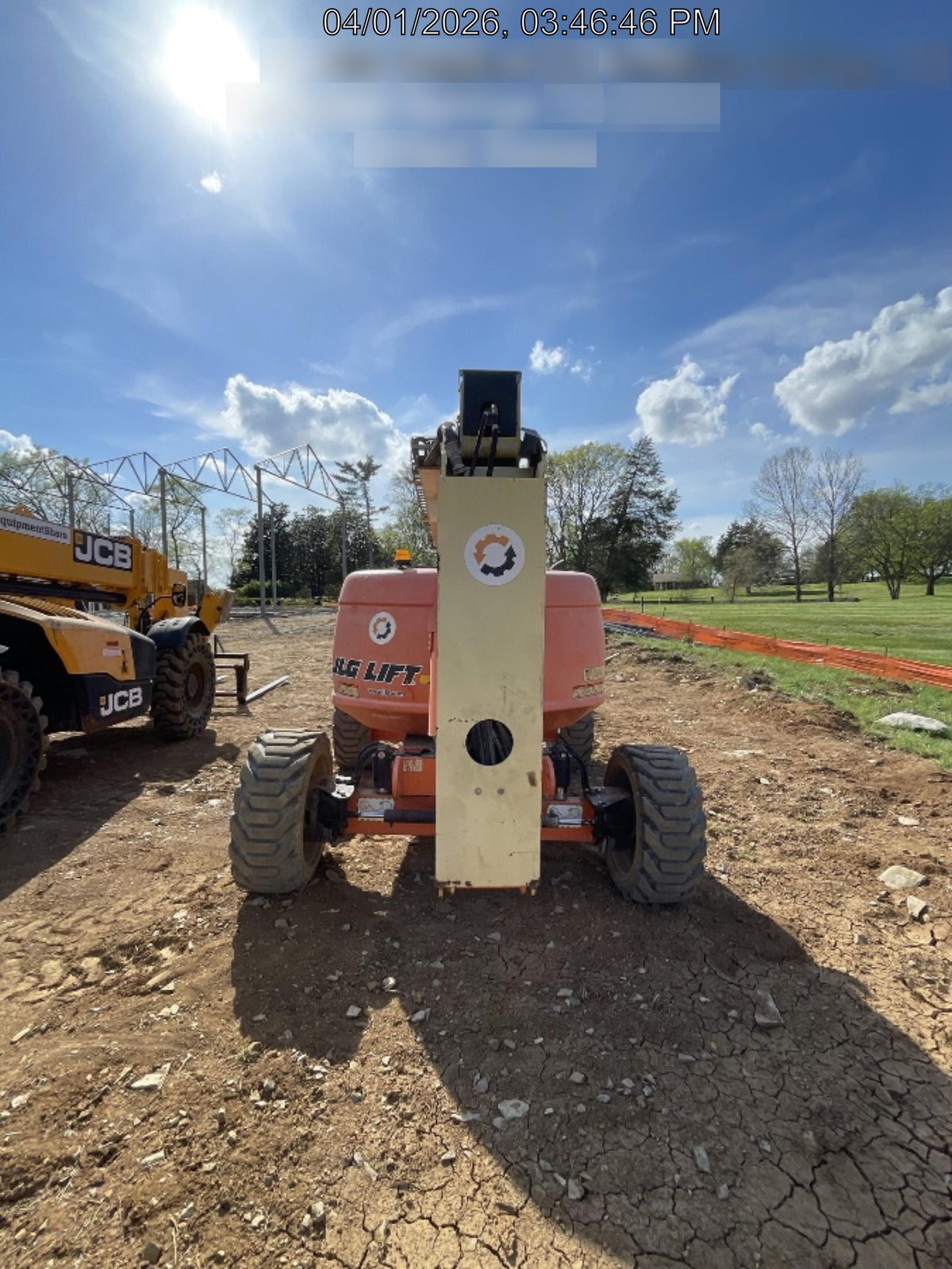 2019 JLG 600AJ