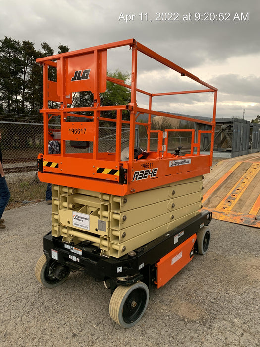 2021 JLG R3246