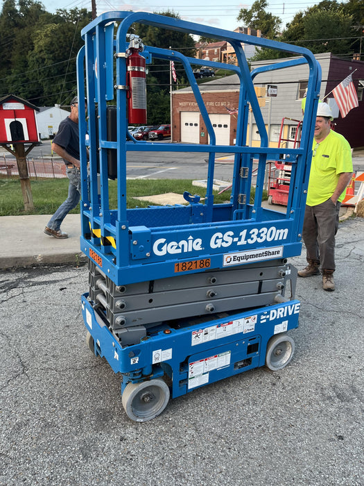 2021 GENIE GS-1330m