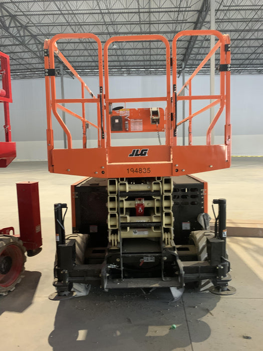 2021 JLG RT4069