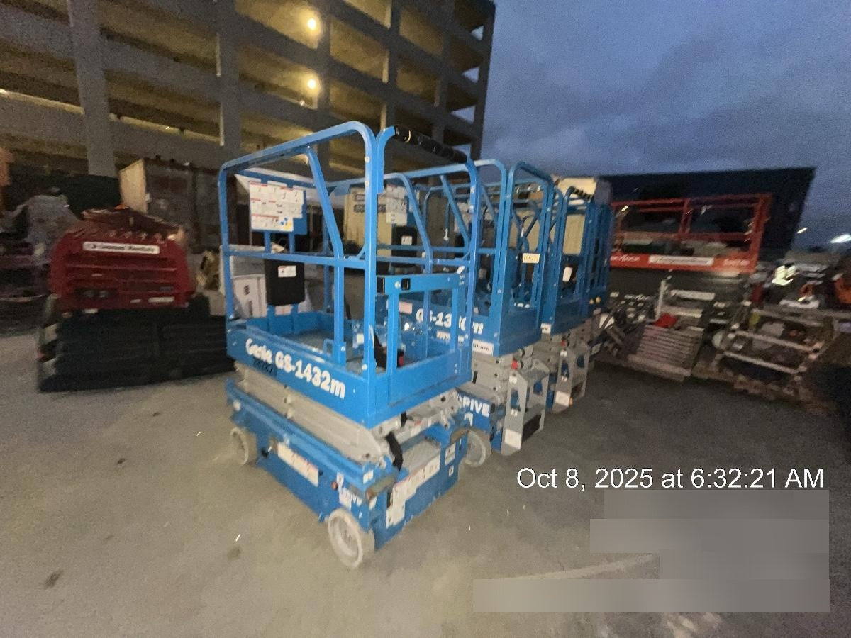 2022 GENIE GS-1432