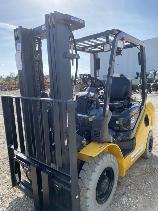 2021 KOMATSU FG25T-16