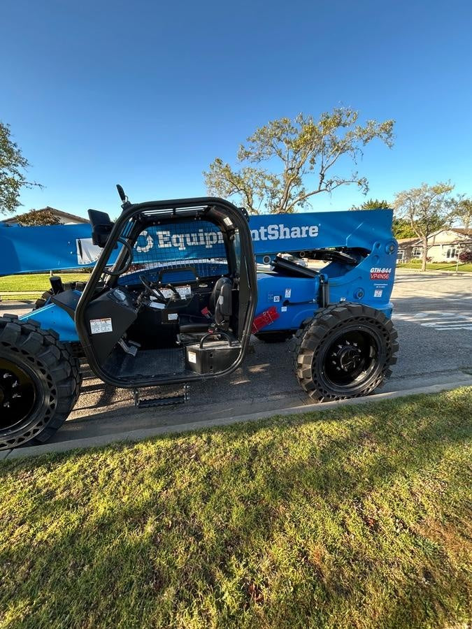 2025 GENIE GTH-844