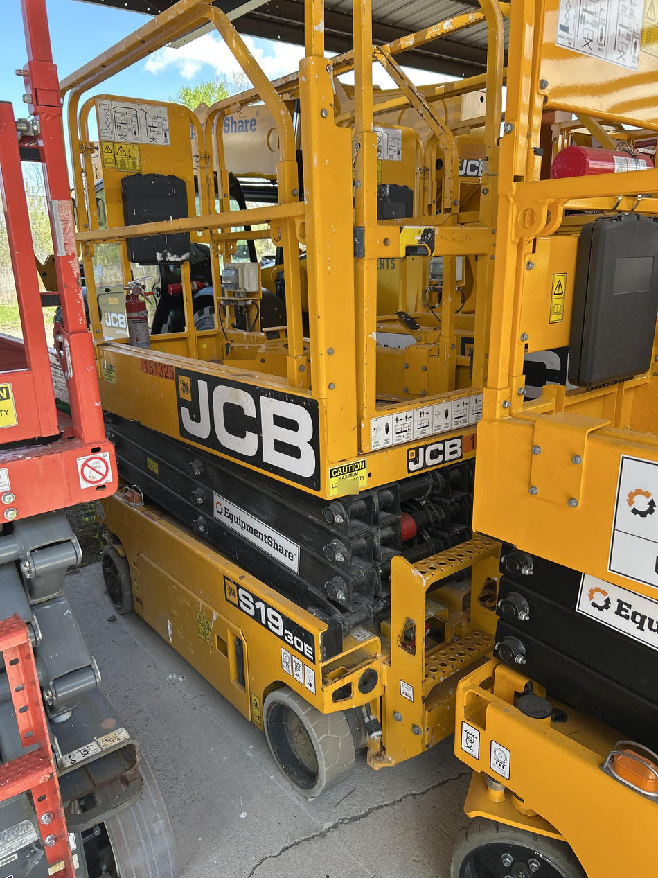 2021 JCB S1930E