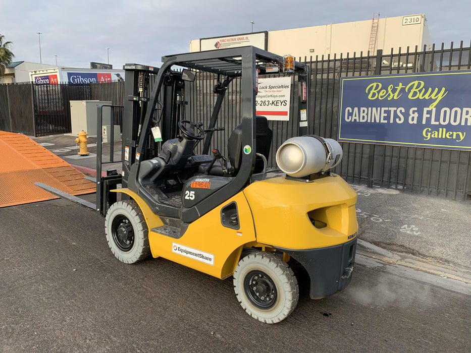 2020 KOMATSU FG25T-16