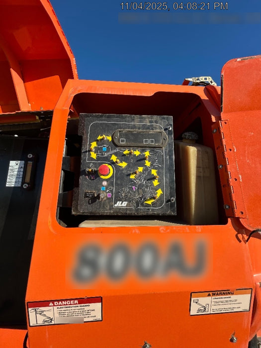 2020 JLG 800AJ