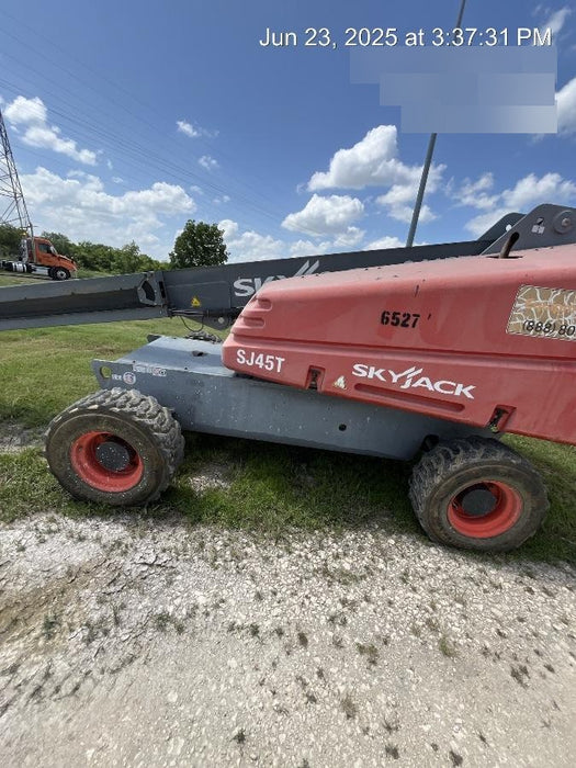 2017 SKYJACK SJ45T+