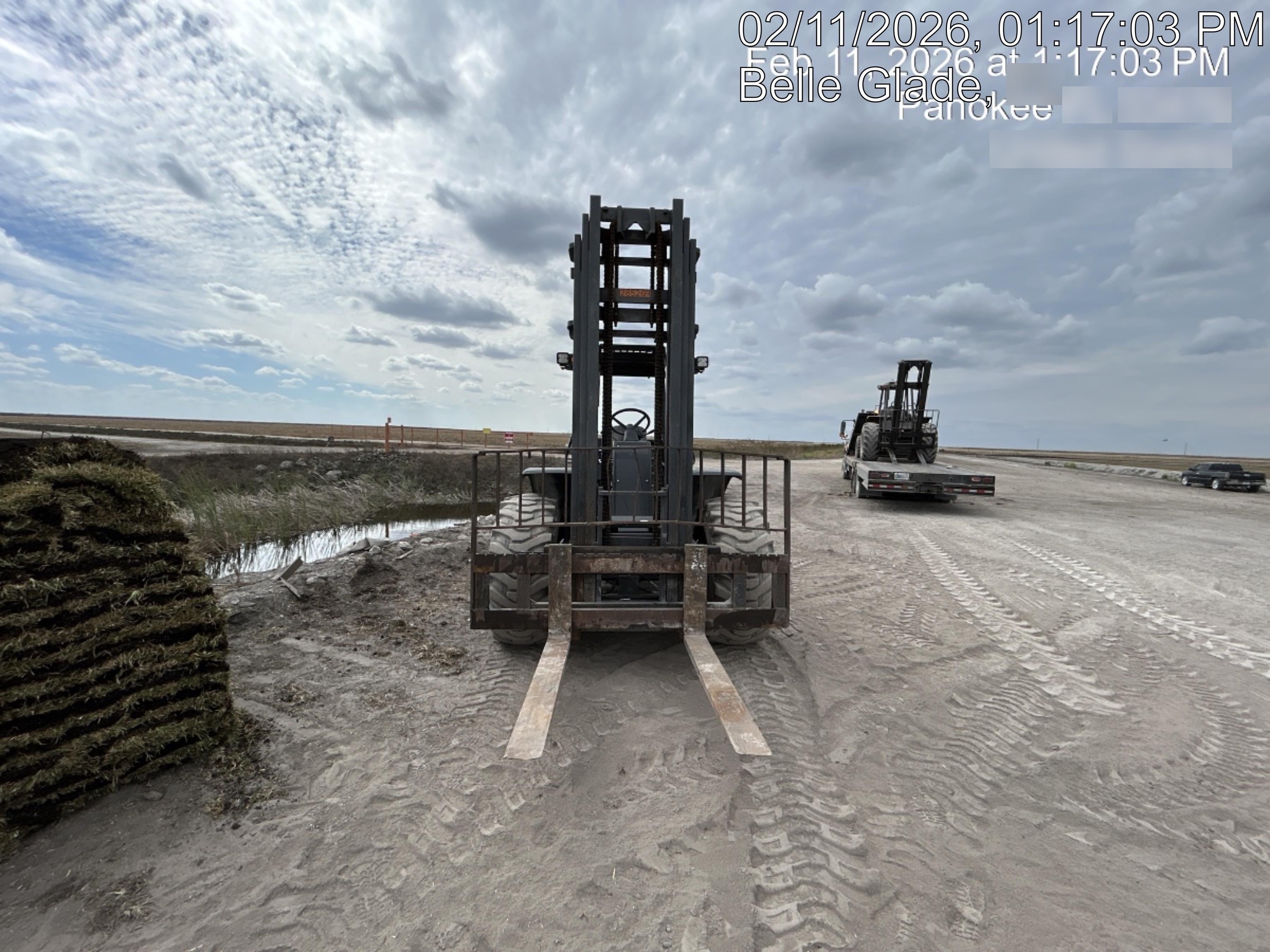 2023 CASE 588H