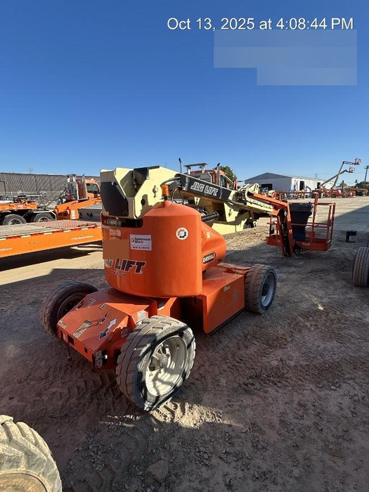 2019 JLG E450AJ