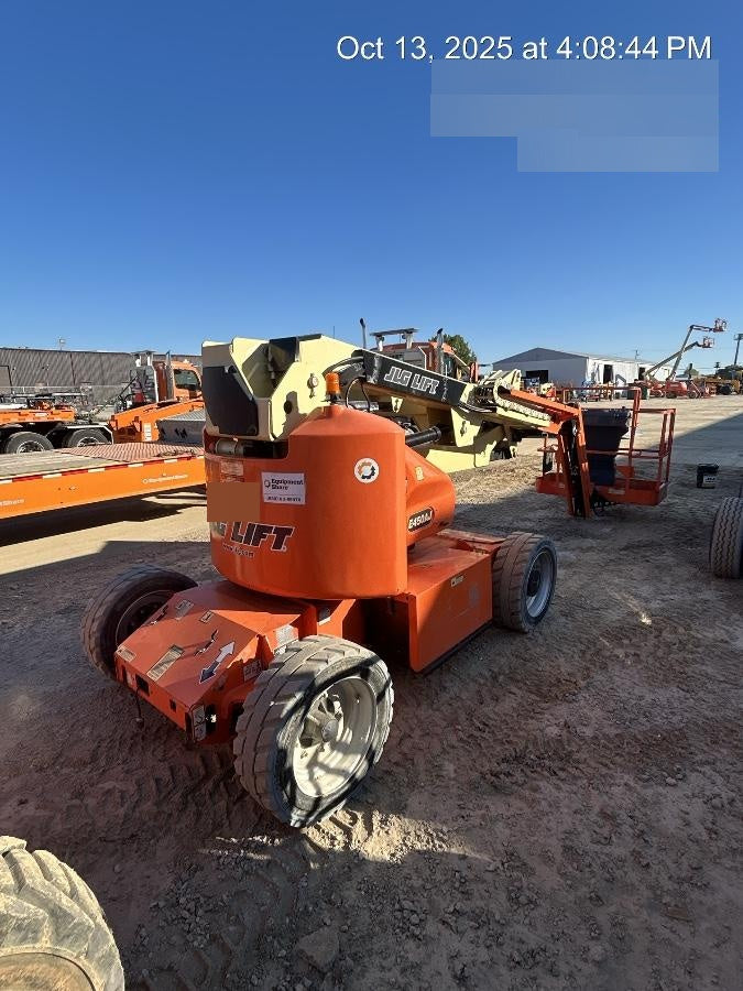 2019 JLG E450AJ