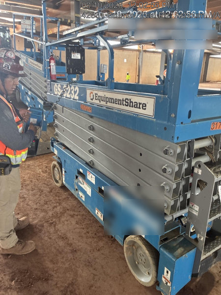 2022 GENIE GS-3232