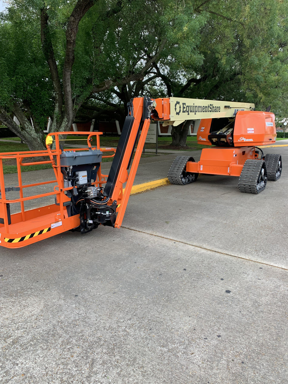 2022 JLG 660SJ Quad Track