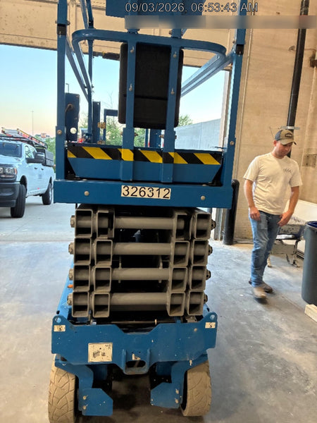 2023 GENIE GS-3232