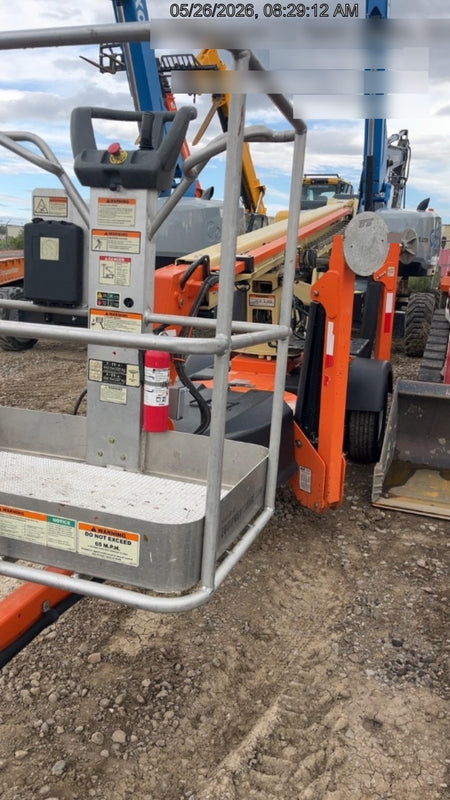 2023 JLG T350