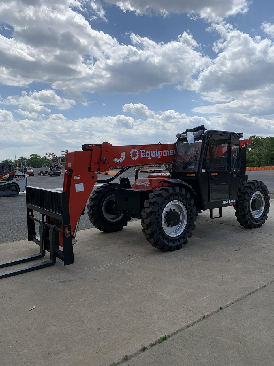 2022 MANITOU MTA8044