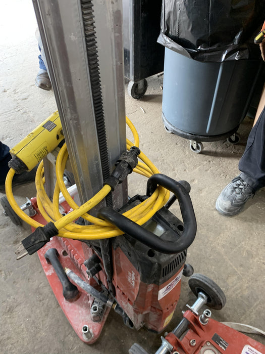 2021 HILTI DD250E