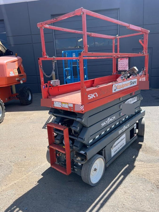 2018 SKYJACK SJIII-3226