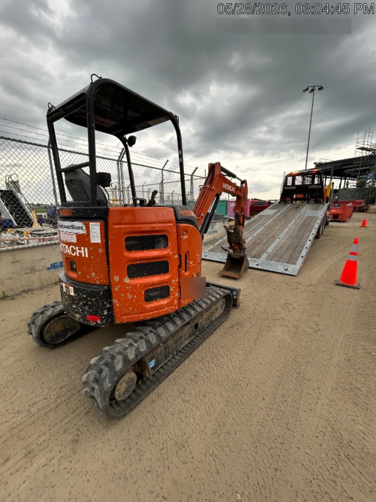 2022 HITACHI ZX26U-5N